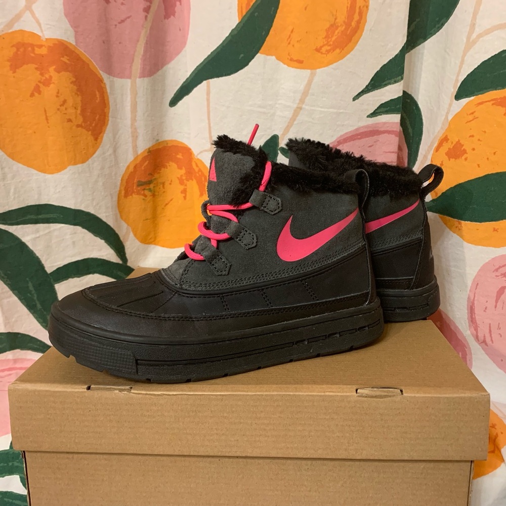 Nike ACG Boots